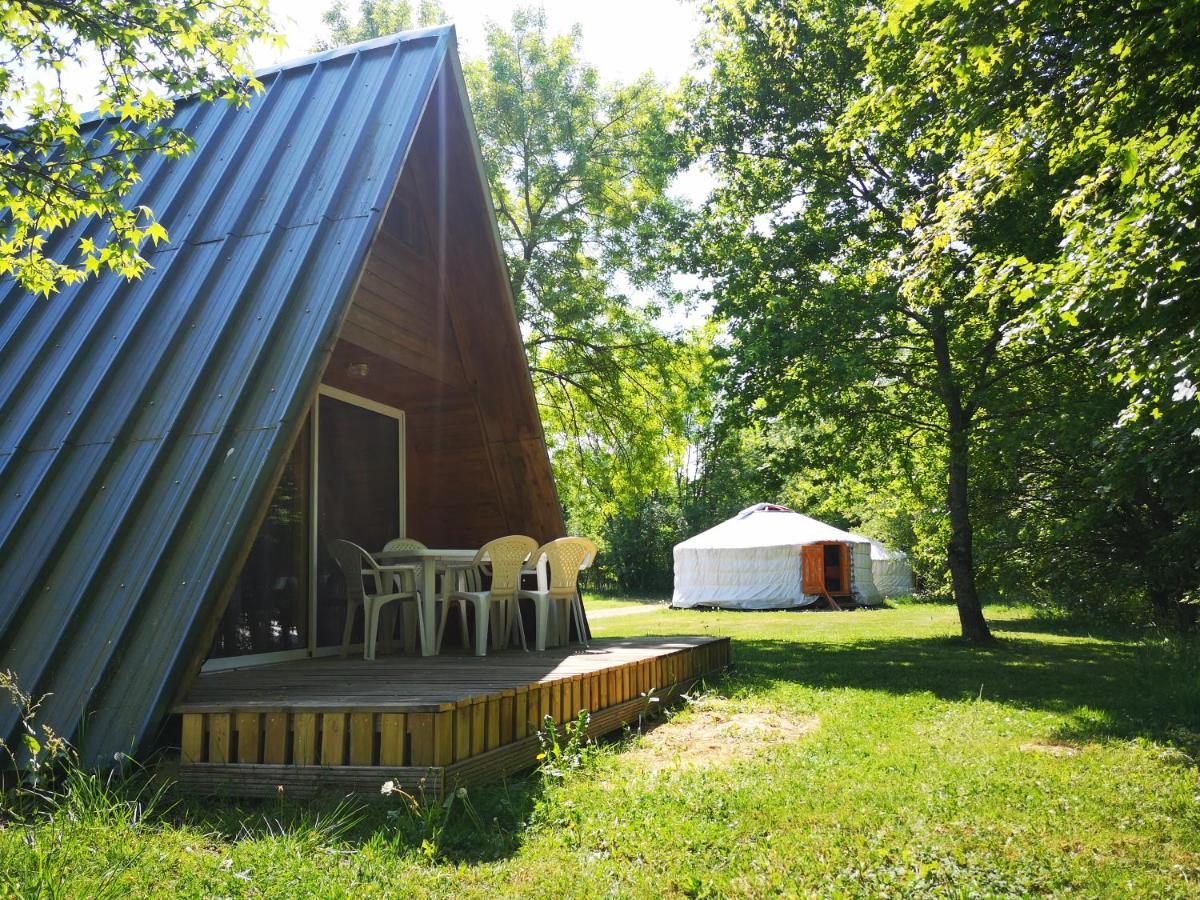 Camping Domaine De Mepillat Saint-Nizier-le-Bouchoux Kültér fotó